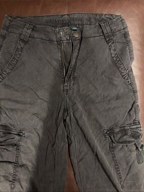 American Eagle Gray/Black Cargo Pants